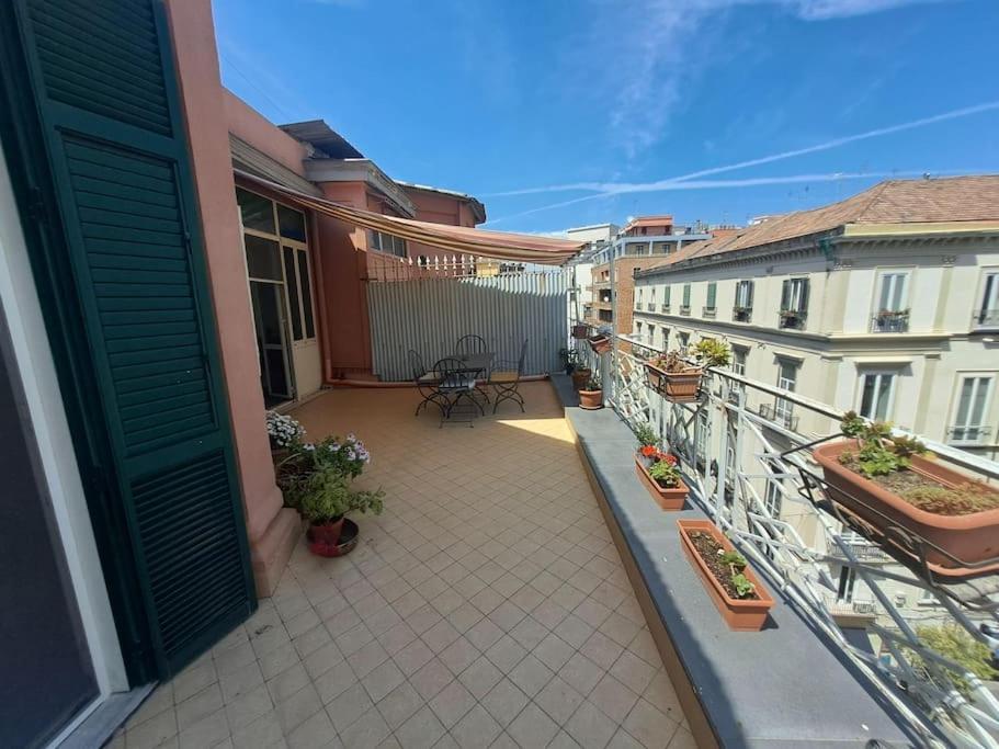 Alle Quattro Regine Naples Extérieur photo